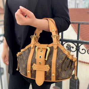 💎✨Authentic✨💎 Louis Vuitton Monogram Theda PM Hand Bag Purse